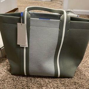Rothy’s new with tag Essential Tote Hillside Green (missing pull tags)